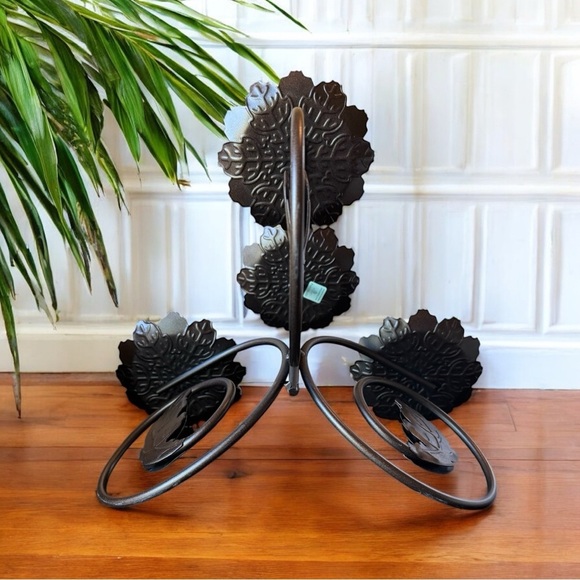 PartyLite 4-Tier Dark Brown Metal Leaf Pedestal Stand – Embossed Candle Holder - Picture 5 of 10